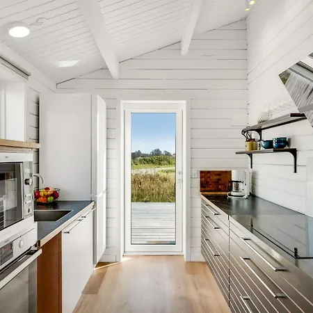 Luisa - 1km From The Sea By Interhome * לוקן